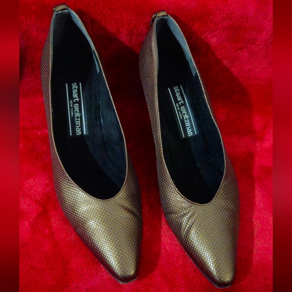 Stuart Weitzman Bronzy-Brown Leather Pumps - Size 7.5 - Picture 1 of 7
